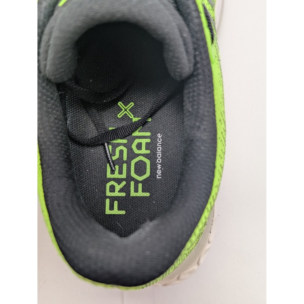 New Balance Men's 9.5D 880 v12 Men's Running Shoes Lime Green Black M880L12 - Picture 7 of 12
